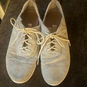 Women’s canvas TOMS